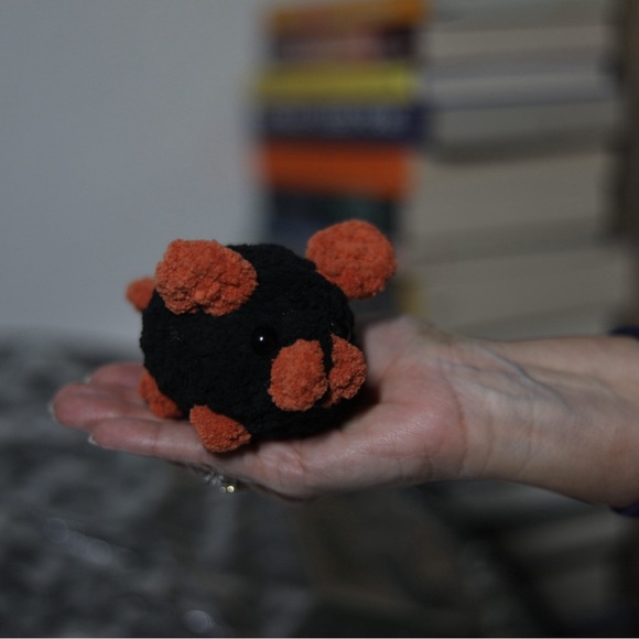 Crochet dog - Picture 2 of 3